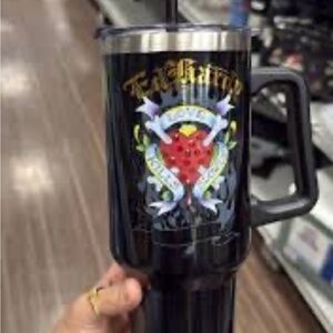 Ed Hardy love kills slowly tumbler